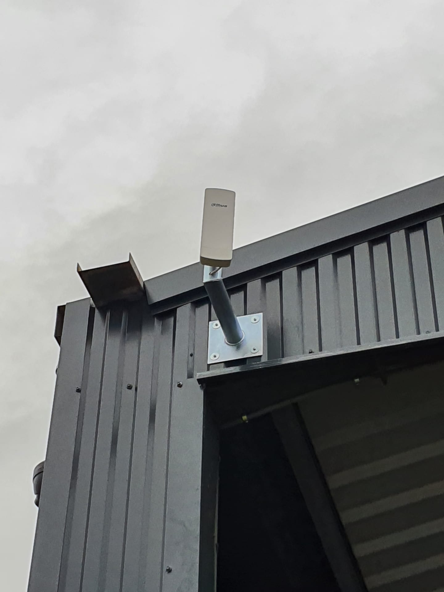 Camerabewaking met straalverbinding Maaskant Reizen Lith Camerabewaking met straalverbinding Maaskant Reizen Lith